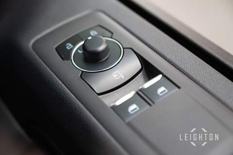 Ford Transit Custom 2.5 320 232ps PHEV Auto Double Cab L2 - N5831