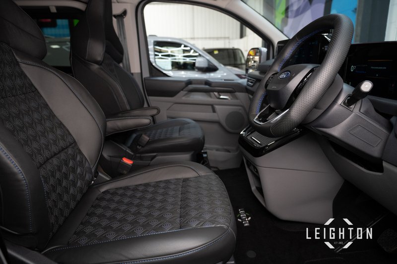 Ford Transit Custom 2.5 320 232ps PHEV Auto Double Cab L2 - N5832