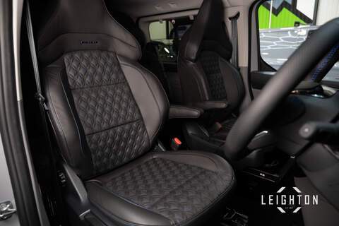 Ford Transit Custom 2.5 320 232ps PHEV Auto Double Cab L2 - N5832