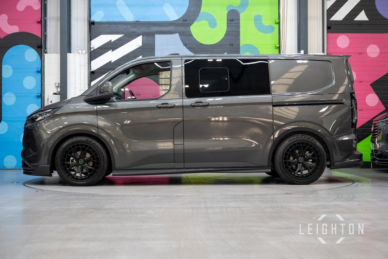 Ford Transit Custom 2.5 320 232ps PHEV Auto Double Cab L1 - N5834