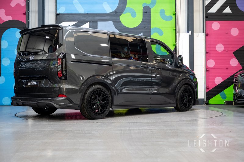 Ford Transit Custom 2.5 320 232ps PHEV Auto Double Cab L1 - N5834