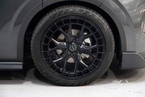 Ford Transit Custom 2.5 320 232ps PHEV Auto Double Cab L1 - N5834