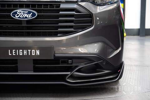 Ford Transit Custom 2.5 320 232ps PHEV Auto Double Cab L1 - N5834