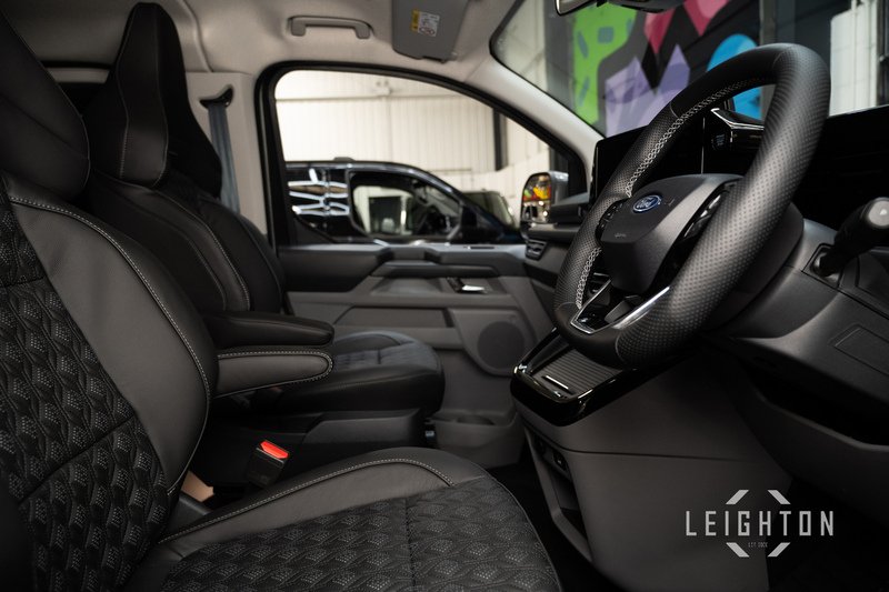 Ford Transit Custom 2.5 320 232ps PHEV Auto Double Cab L1 - N5834