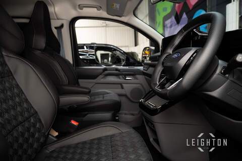 Ford Transit Custom 2.5 320 232ps PHEV Auto Double Cab L1 - N5834