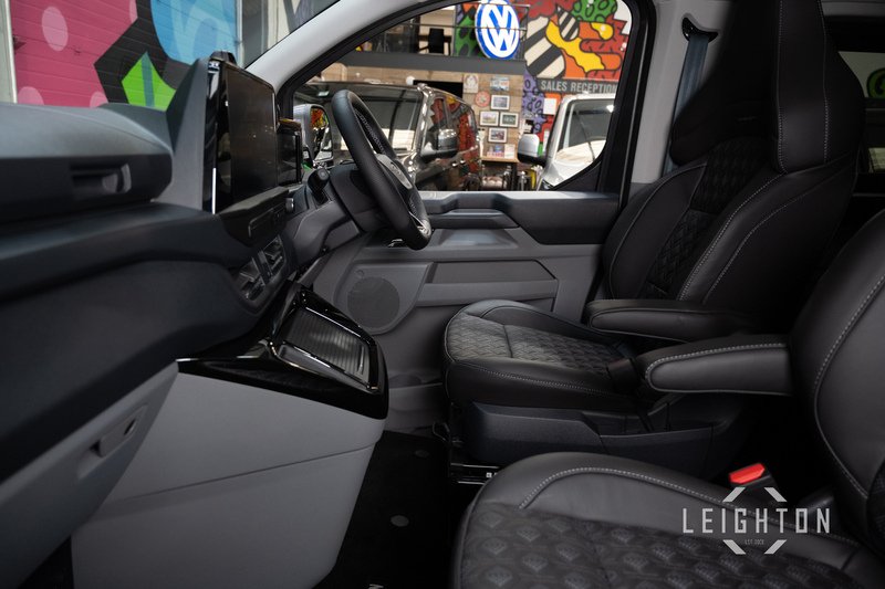 Ford Transit Custom 2.5 320 232ps PHEV Auto Double Cab L1 - N5834