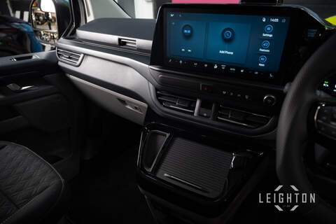 Ford Transit Custom 2.5 320 232ps PHEV Auto Double Cab L1 - N5834