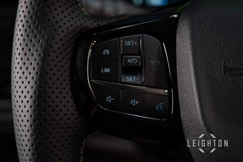 Ford Transit Custom 2.5 320 232ps PHEV Auto Double Cab L1 - N5834