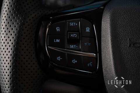Ford Transit Custom 2.5 320 232ps Auto PHEV Double Cab L1 - N5846