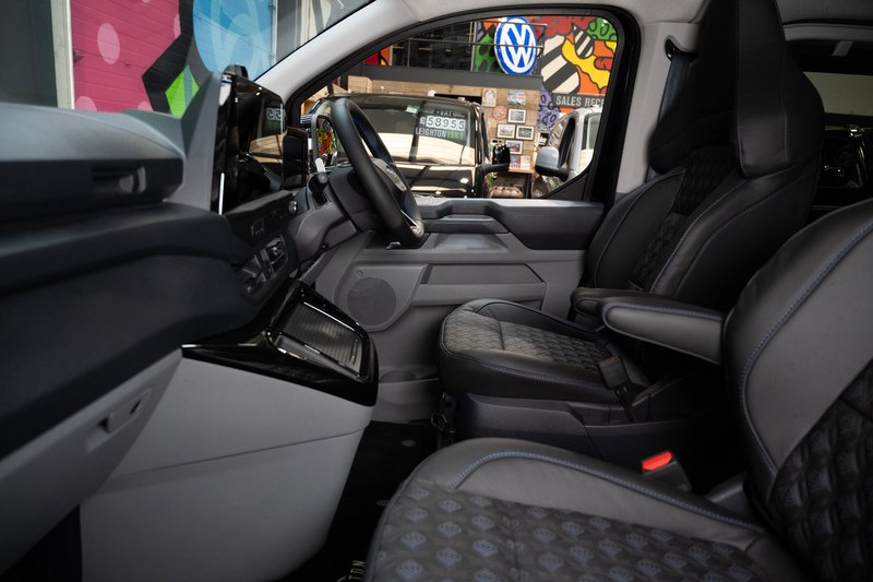 Ford Transit Custom 2.5 320 232ps Auto PHEV Double Cab L1 - N5847