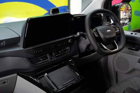 Ford Transit Custom 2.5 320 232ps Auto PHEV Double Cab L1 - N5847