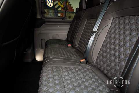 Ford Transit Custom 2.5 320 232ps Auto PHEV Double Cab L1 - N5848