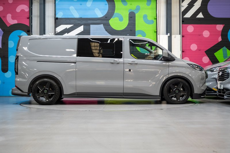 Ford Transit Custom 2.5 320 PHEV 232ps Auto Double Cab L2 - N5852