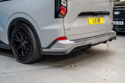 Ford Transit Custom 2.5 320 232ps PHEV Auto Double Cab L2 - N5853