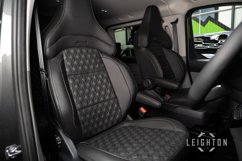Ford Transit Custom 2.5 320 232ps Auto PHEV Double Cab L1 - N5854