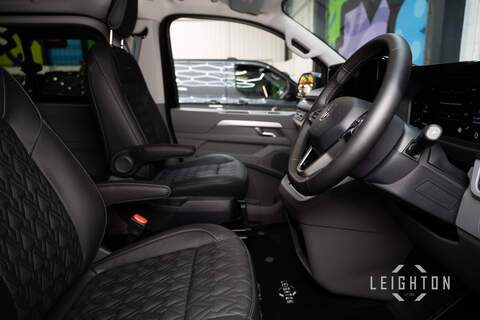 Volkswagen Transporter 2.0 T32 170ps Diesel Auto Kombi SWB - N5860
