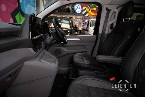 Volkswagen Transporter 2.0 T32 170ps Diesel Auto Kombi SWB - N5860