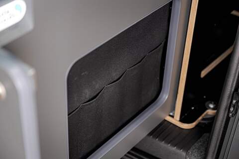 Volkswagen Transporter 2.0 T32 Diesel 204PS DSG 4MOTION Kombi SWB - N5871