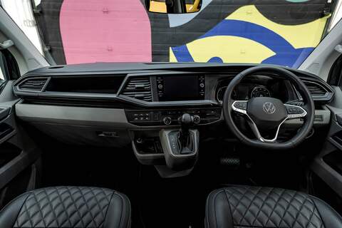 Volkswagen Transporter 2.0 T32 Diesel 204PS DSG 4MOTION Kombi SWB - N5871