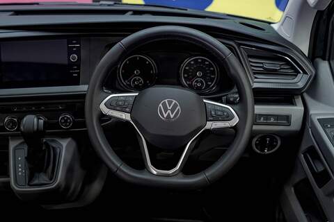 Volkswagen Transporter 2.0 T32 Diesel 204PS DSG 4MOTION Kombi SWB - N5871