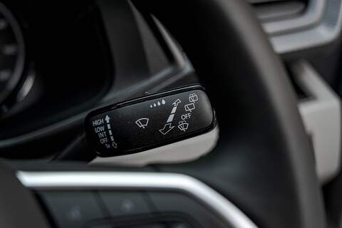 Volkswagen Transporter 2.0 T32 Diesel 204PS DSG 4MOTION Kombi SWB - N5871