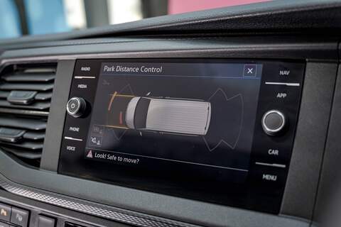 Volkswagen Transporter 2.0 T32 Diesel 204PS DSG 4MOTION Kombi SWB - N5871