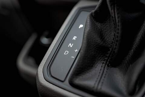 Volkswagen Transporter 2.0 T32 Diesel 204PS DSG 4MOTION Kombi SWB - N5871