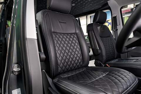 Volkswagen Transporter 2.0 T32 Diesel 204PS DSG 4MOTION Kombi SWB - N5871