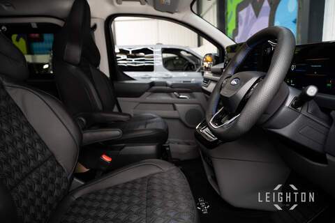 Ford Transit Custom 2.5 320 232ps Auto PHEV Double Cab L2 - N5881