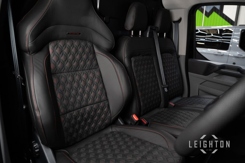 Ford Transit Custom 2.5 320 232ps PHEV Auto Panel Van L1 - N5885