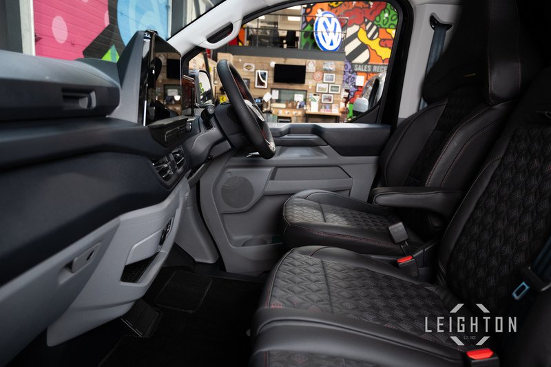Ford Transit Custom 2.5 320 232ps PHEV Auto Panel Van L1 - N5885