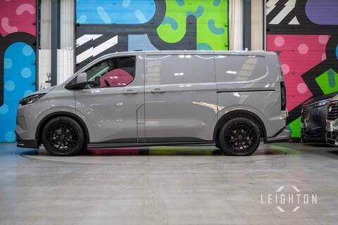 Ford Transit Custom 2.5 320 232ps Auto PHEV Panel Van L1 - N5903