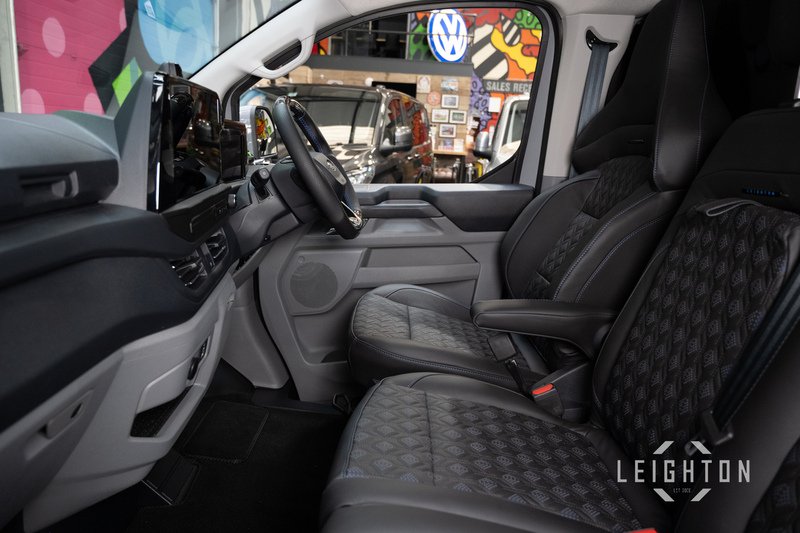 Ford Transit Custom 2.5 320 232ps Auto PHEV Panel Van L1 - N5903