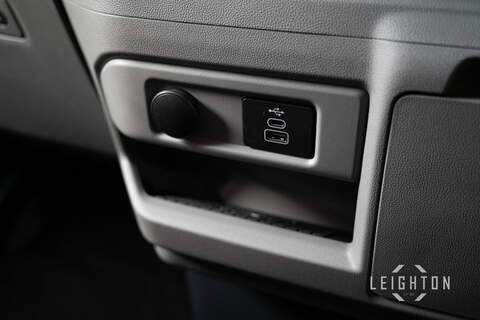 Ford Transit Custom 2.5 320 232ps Auto PHEV Panel Van L1 - N5903