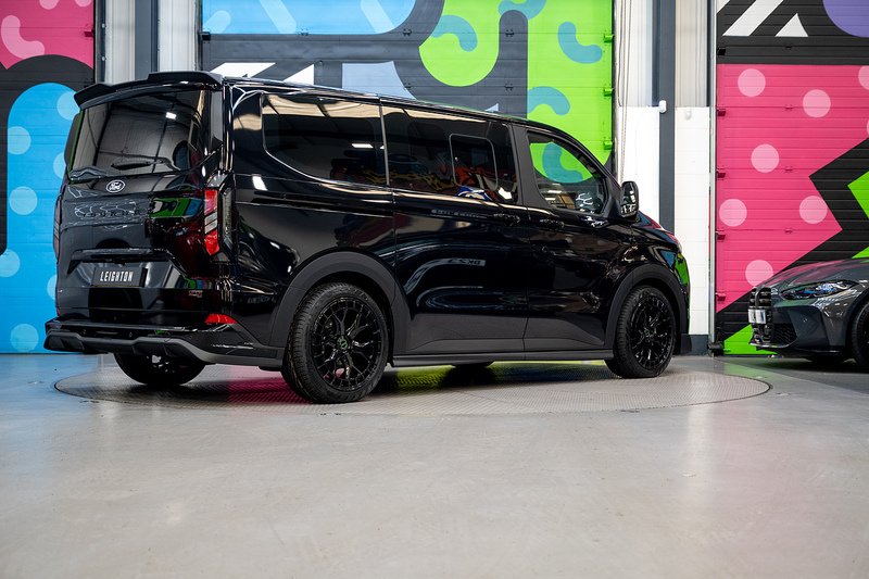 Ford Tourneo Custom 2.5 340 232ps PHEV Auto Tourneo L1 - N59070