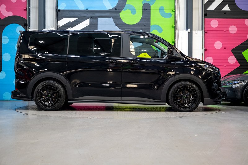 Ford Tourneo Custom 2.5 340 232ps PHEV Auto Tourneo L1 - N59070