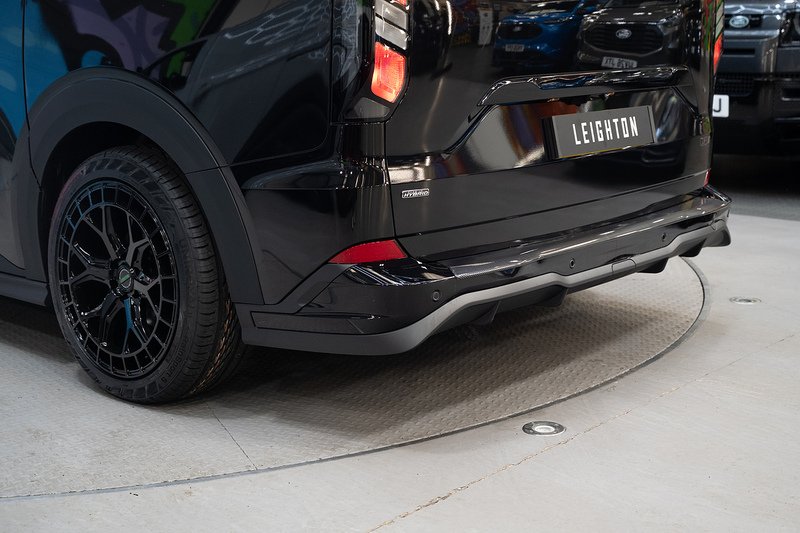 Ford Tourneo Custom 2.5 340 232ps PHEV Auto Tourneo L1 - N59070