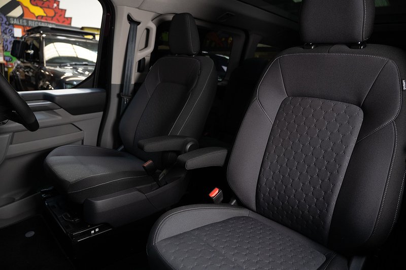 Ford Tourneo Custom 2.5 340 232ps PHEV Auto Tourneo L1 - N59070