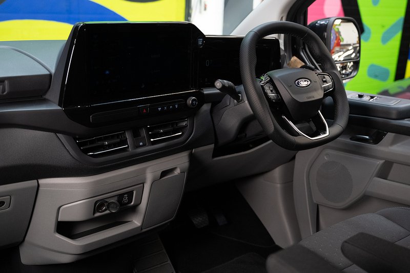 Ford Tourneo Custom 2.5 340 232ps PHEV Auto Tourneo L1 - N59070