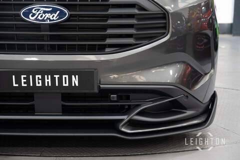 Ford Transit Custom 2.5 320 232ps PHEV Auto Double Cab L2 - N5682