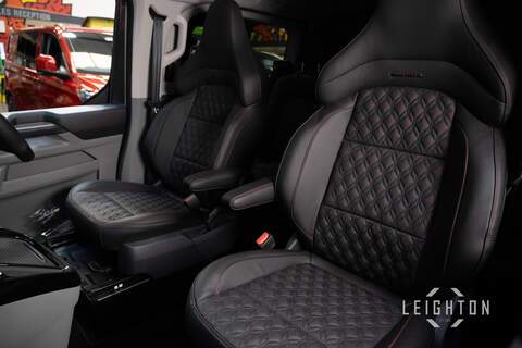 Ford Transit Custom 2.5 320 232ps PHEV Auto Double Cab L2 - N5682