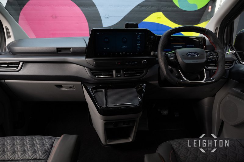 Ford Transit Custom 2.5 320 232ps PHEV Auto Double Cab L2 - N5682