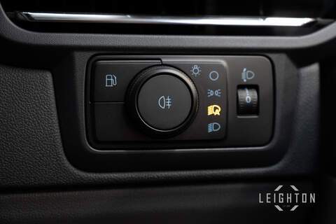 Ford Transit Custom 2.5 320 232ps PHEV Auto Double Cab L2 - N5682