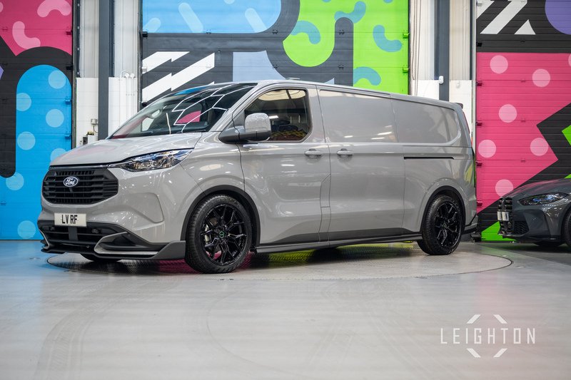 Ford Transit Custom 2.5 320 232ps PHEV Auto Panel Van L2 - N5395