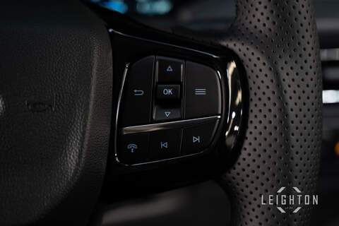 Ford Transit Custom 2.5 320 232ps PHEV Auto Panel Van L2 - N5395