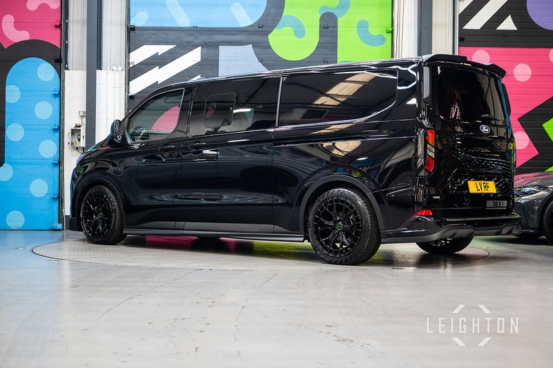 Ford Transit Custom 2.5 320 232ps PHEV Auto Double Cab L2 - N5666