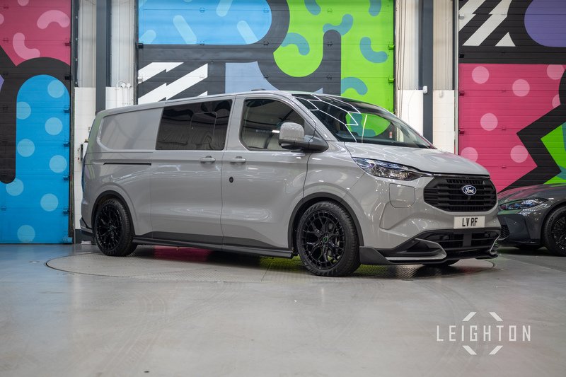 Ford Transit Custom 2.5 320 232ps PHEV Auto Double Cab L2 - N5400