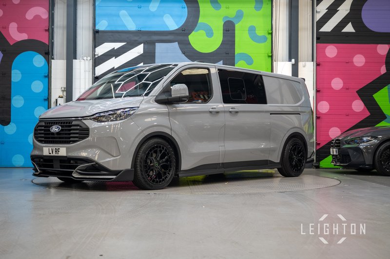 Ford Transit Custom 2.5 320 232ps PHEV Auto Double Cab L2 - N5400