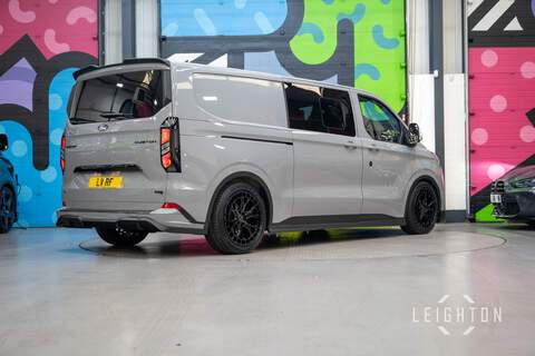 Ford Transit Custom 2.5 320 232ps PHEV Auto Double Cab L2 - N5400