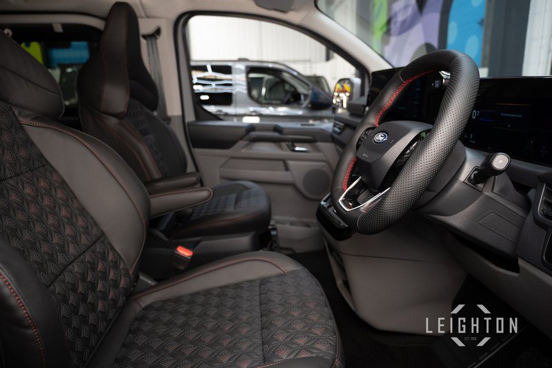 Ford Transit Custom 2.5 320 232ps PHEV Auto Double Cab L2 - N5400